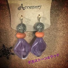 ハンドメイドピアスPSUのサムネイル