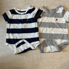 babyGAP ロンパース 2枚セット 6-12ヶ月　双子のサムネイル