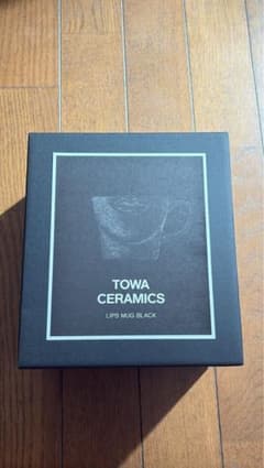 【最終値下げ】TOWA CERAMICS LIPS MUG BLACKのサムネイル