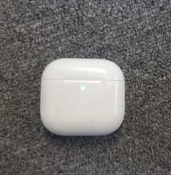 Apple AirPods 第4世代(ANC) 充電ケースのみのサムネイル