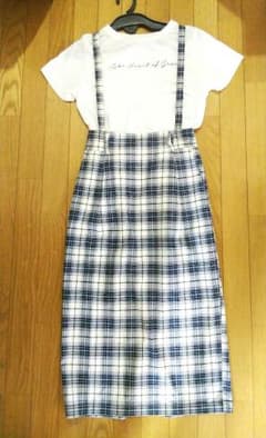 サスペンダー付きタイトスカートのサムネイル