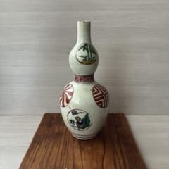 ❤❤　アンティーク　備前焼　徳利・瓢箪のような形をした　花瓶 九谷焼風 徳利 金継ぎ用 リメイク素材 骨董 瓢箪 花瓶 呼び継ぎ 加飾
