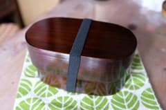 曲げわっぱ　お弁当箱のサムネイル