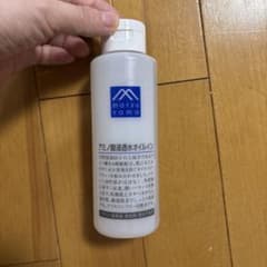 松山油脂 アミノ酸浸透水 オイルイン 化粧水のサムネイル