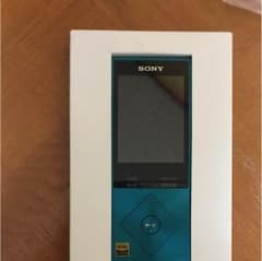 【取り置き中！！】WALKMAN NW-A25 ビリジアンブルー 16GBのサムネイル