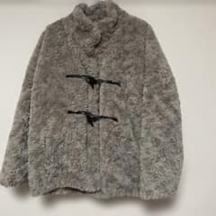 グレー ファーコート トグルボタンのサムネイル