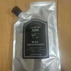 CREME DE ANN BLACK CREAM SHAMPOO 300g - メルカリ
