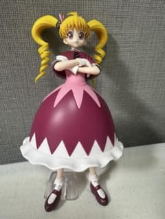 ケ*ン様 ハンターハンターHUNTERHUNTER ビスケ 一番くじ フィギュアのサムネイル