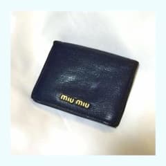 miu miu 二つ折り財布 ネイビーのサムネイル