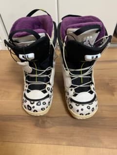 SALOMONのダルメシアン柄ブーツです！のサムネイル