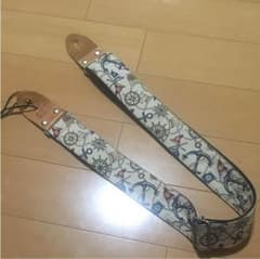 ギターストラップのサムネイル
