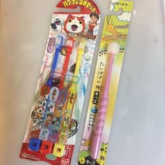 キッズ 歯ブラシ3本＋1本(たんぽぽの種)のサムネイル
