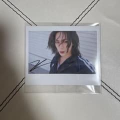 ONEPACT ジョンウ サイン ポラロイド チェキ JUSTB サンウ サイン入りチェキ SANGWOO ポラロイド - メルカリ