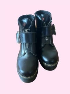 Dr.Martens lazy oaf ハート 厚底ブーツのサムネイル