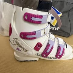 【希少】SALOMON Evolution 6.1 24.5cm スキーブーツのサムネイル