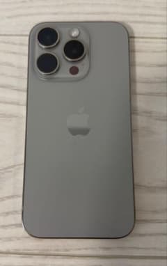 iPhone 15 Pro 256GB 美品 バッテリー87% 動作良好 - メルカリ