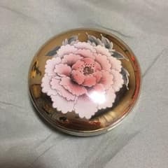 ソルファス クッション ファンデーションのサムネイル