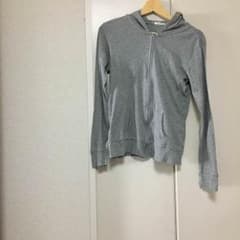 GU UVカット パーカーのサムネイル