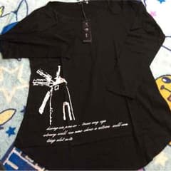 11.新品タグ付き長袖Tシャツのサムネイル