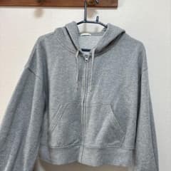 グレー ジップアップパーカー2点セットのサムネイル