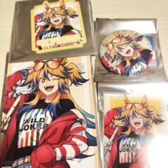 ウマ娘　オベイユアマスター　グリッター缶バッジ　 マルイ　10点 ウマ娘 シンデレラグレイ マルイ オベイユアマスター 4点セット - メルカリ