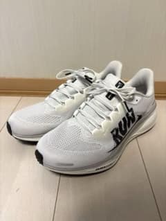 美品　NIKE ナイキ エアズームペガサス41 27.5ランニングシューズ 白のサムネイル