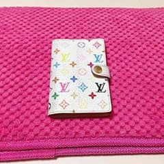 ルイヴィトンのアドレス帳❗️早い物勝ち❗️のサムネイル