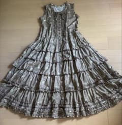 PINK HOUSE 小花柄ロングワンピース （5段フリル　サテンリボン付き）のサムネイル