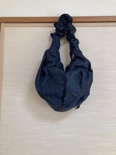 ネイビー ドット柄 ショルダーバッグのサムネイル