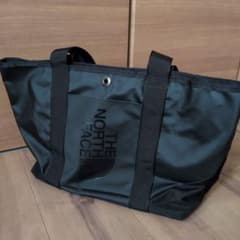 THE NORTH FACE トートバッグ ブラックのサムネイル
