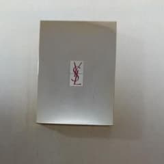 POUDRE COMPACTE RADIANCEのサムネイル