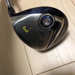 値下げしました！ゼクシオ9 ウッド３番　シャフトS美品のサムネイル