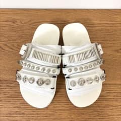TOGA × SUICOKE 23ss メタル装飾 MOTO スポサン　トーガ TOGA × SUICOKE 23ss メタル装飾 MOTO スポサン トーガ - メルカリ