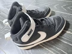 NIKE ハイカットスニーカー ブラック ホワイトのサムネイル