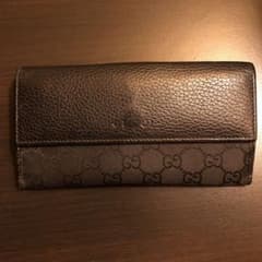 GUCCI財布のサムネイル