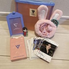 SEVENTEEN グッズセット　まとめ売り　セブチのサムネイル