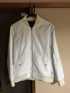 MA-1 URBAN RESEARCH 白のサムネイル
