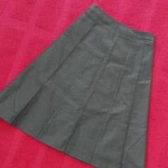 美品☆ミモレ丈　スカート　日本製のサムネイル
