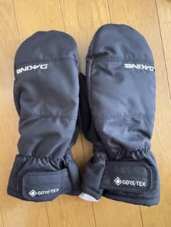 DAKINE ブラックスノーグローブ Mサイズのサムネイル