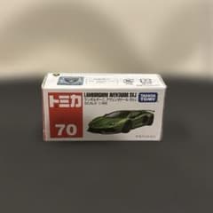 トミカ No.70 ランボルギーニ アヴェンタドール SVJのサムネイル