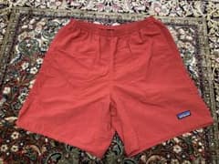 patagonia バギーズショーツ Sサイズ　赤のサムネイル