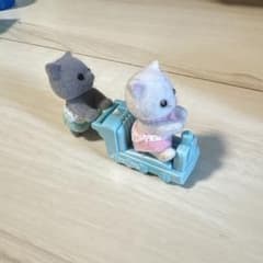 ペルシャネコのふたごちゃん　シルバニアのサムネイル
