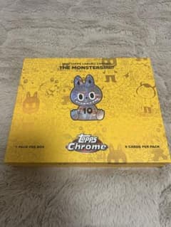 TOPPS LABUBU 10周年BOX ラブブ おまけ付き 即日発送❗️のサムネイル