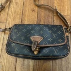 Louis Vuitton モノグラム ショルダーバッグのサムネイル
