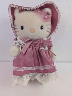 Hello Kitty ぬいぐるみ ドレス ボンネット付きのサムネイル