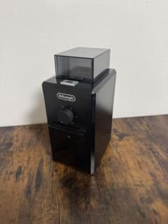 DeLonghi KG79J 電動コーヒーミル 本体 ブラックのサムネイル