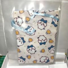 ちいかわ　ハチワレ　巾着　マリモクラフト