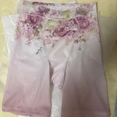 新品未使用❣️DR METHOD 骨盤ガードル Sophia 花柄のサムネイル