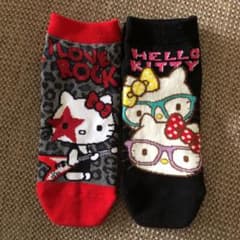 kittyちゃん♡未使用靴下のサムネイル