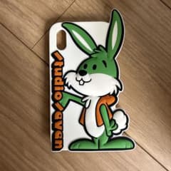 【GU×スタジオセブン】iPhoneケースのサムネイル